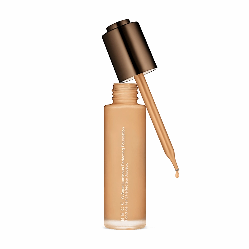 BECCA Aqua luminous perfecting foundation