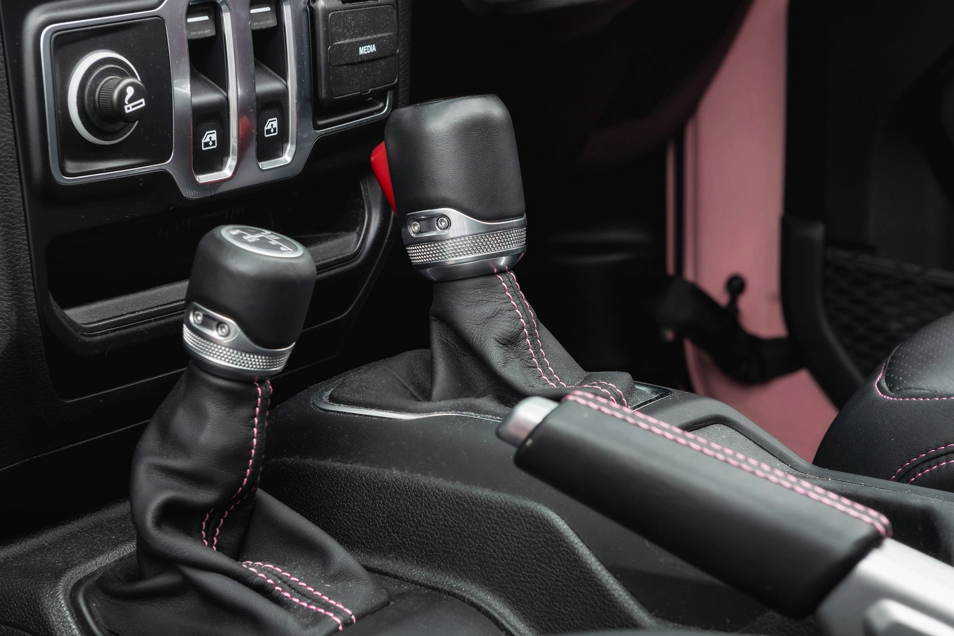 Jeep Wrangler JL 2 Door - Exterior Pink