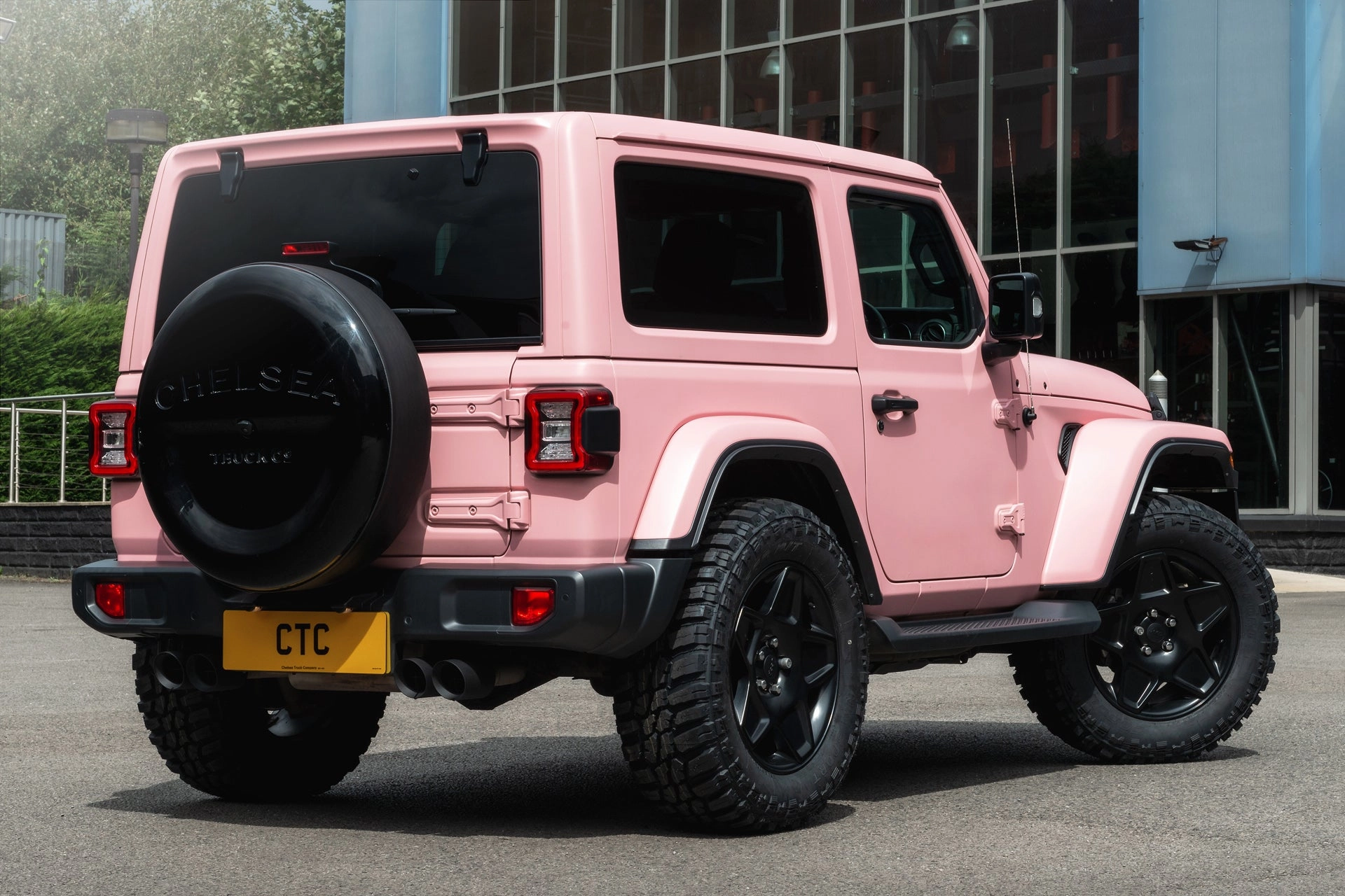Jeep Wrangler JL 2 Door - Exterior Pink