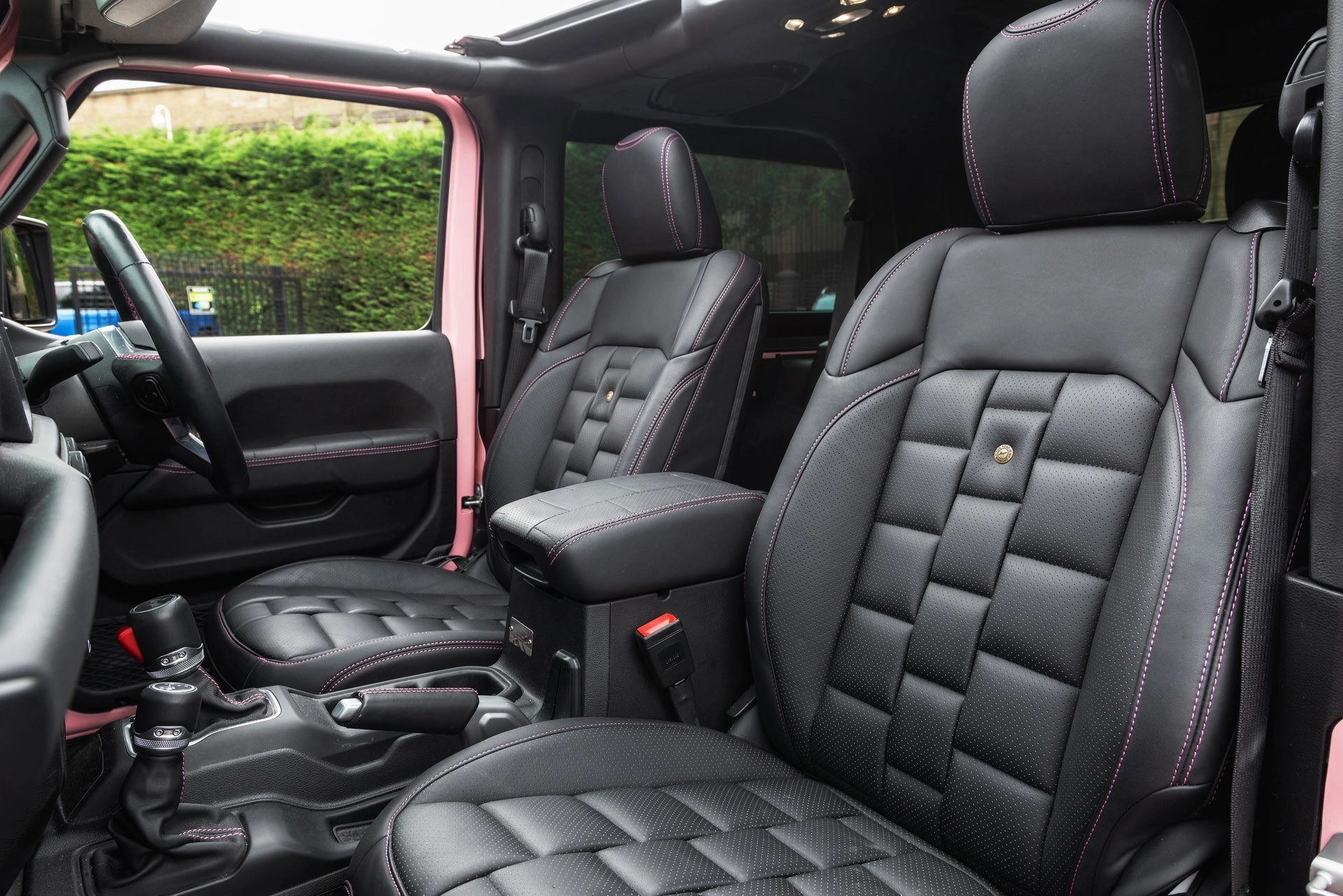 Jeep Wrangler JL 2 Door - Exterior Pink