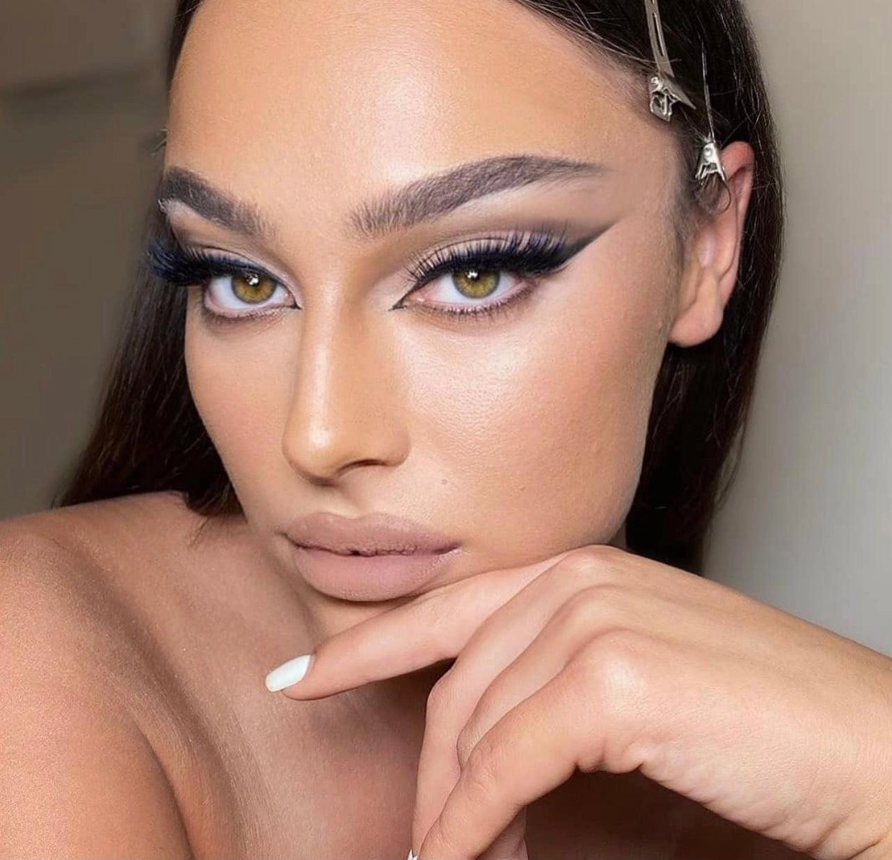Line and Define | Eyeliner and Eyebrow Crayon