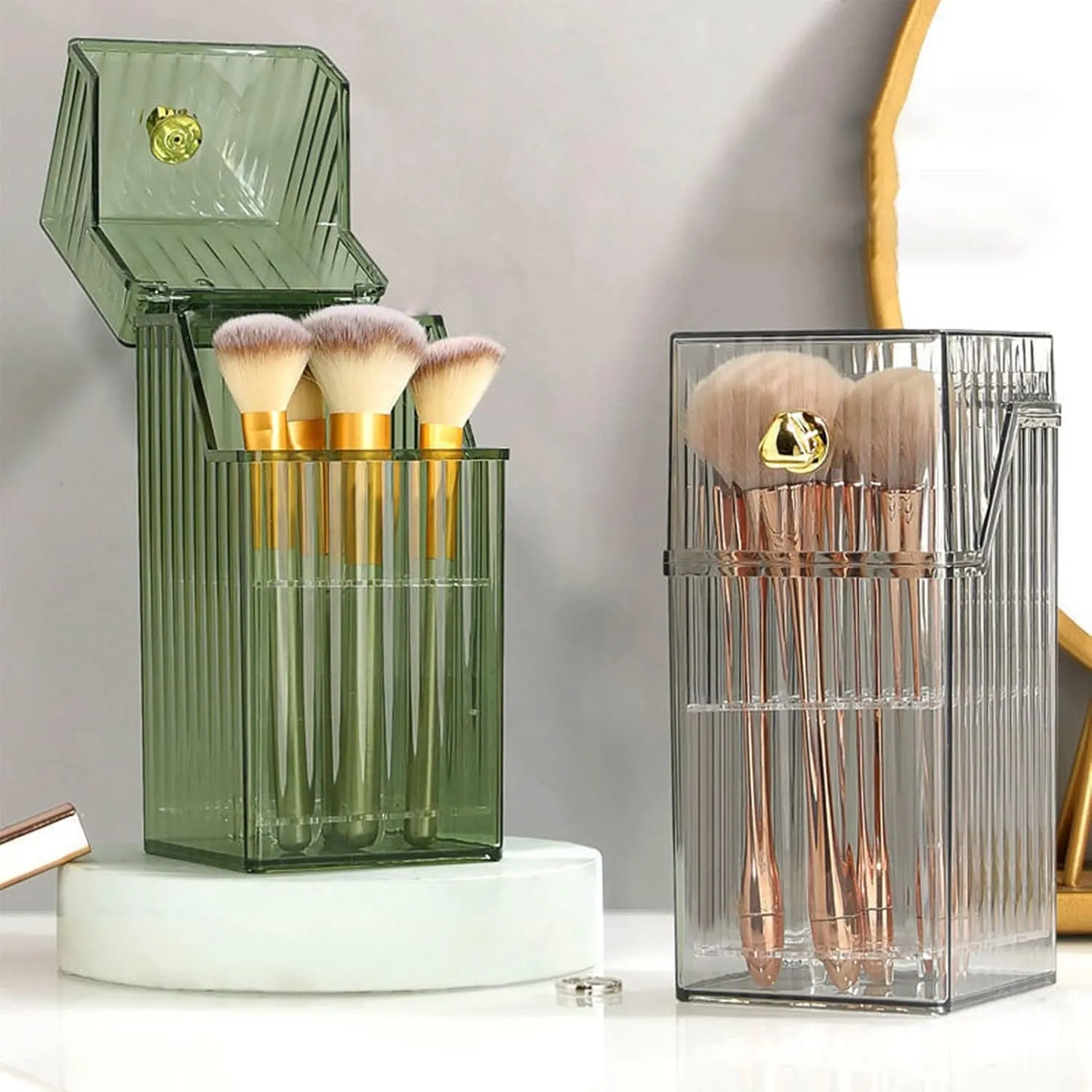 Makeup Brush Holder Plastic Cosmetic Brush Storage Box Luxurious Makeup Organizer Light Luxury Makeup Storage Box Desktop Eyebrow Pencil Powder Blusher Holder(Green)