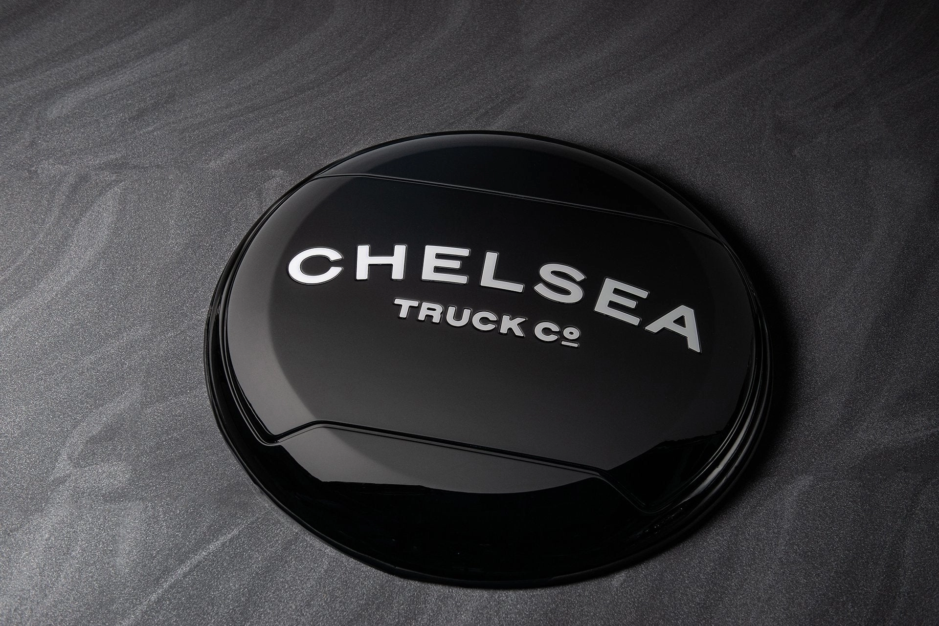 Mirror Lettering for Chelsea Truck Company Hard Spare Wheel Cover