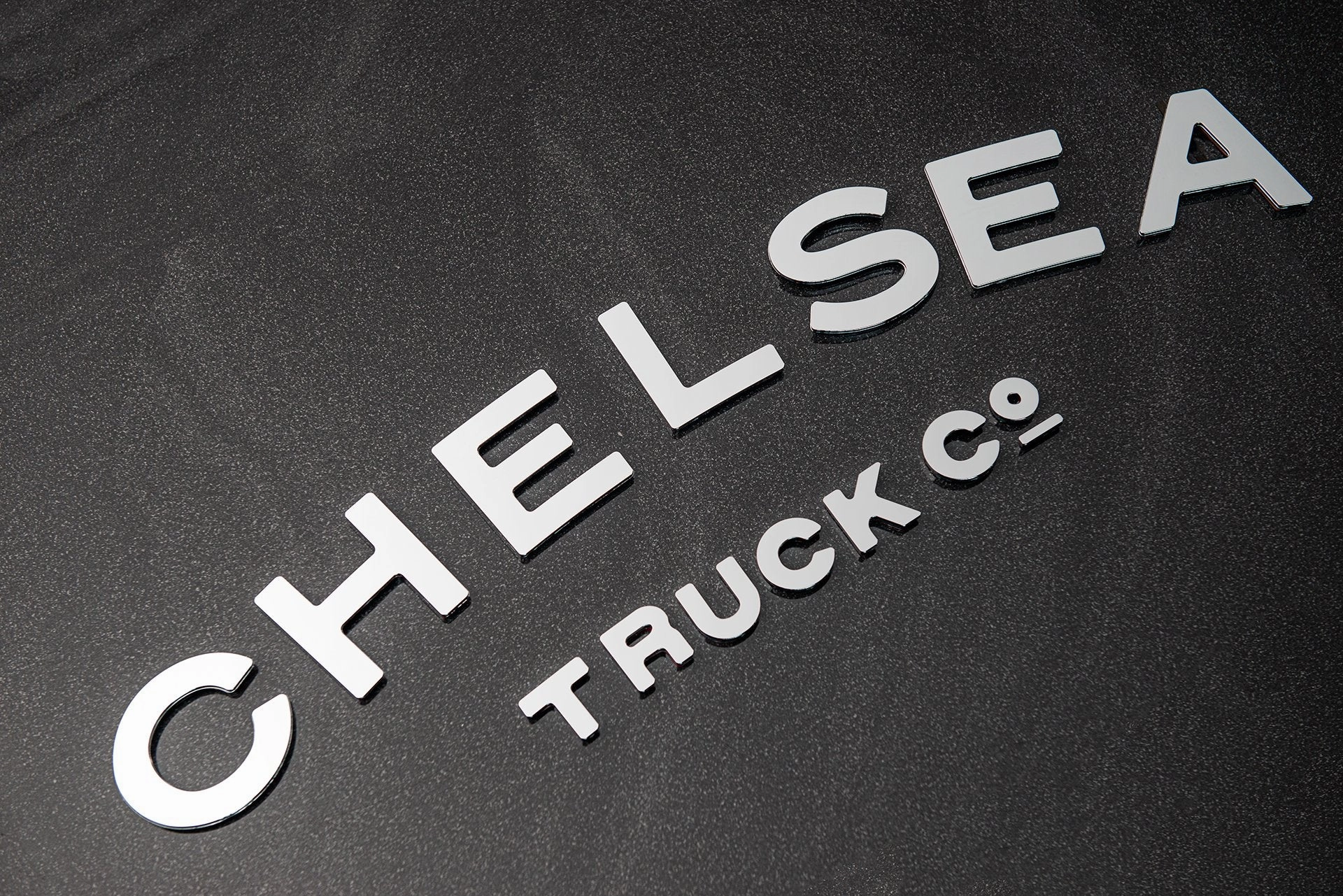 Mirror Lettering for Chelsea Truck Company Hard Spare Wheel Cover