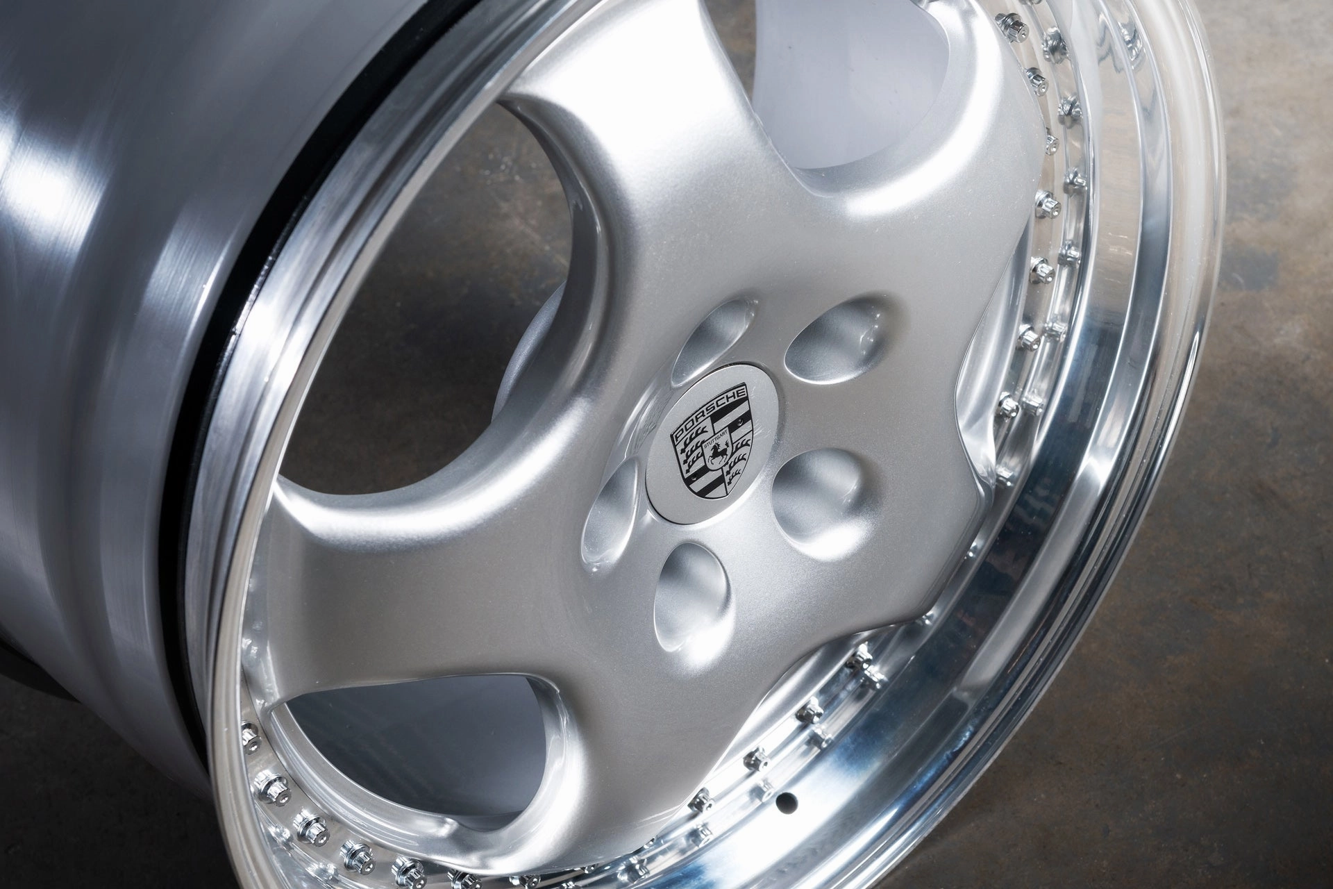 Porsche 911/992 (2019-Present) Cup 1 Remastered 3-Piece Forged Light Alloy Wheels