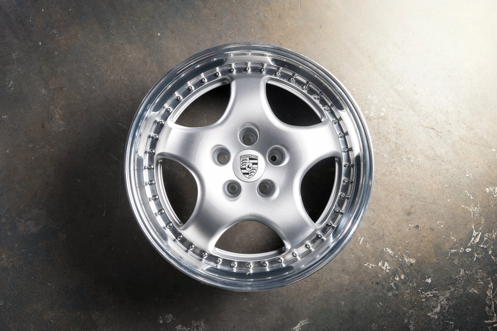 Porsche 911/992 (2019-Present) Cup 1 Remastered 3-Piece Forged Light Alloy Wheels