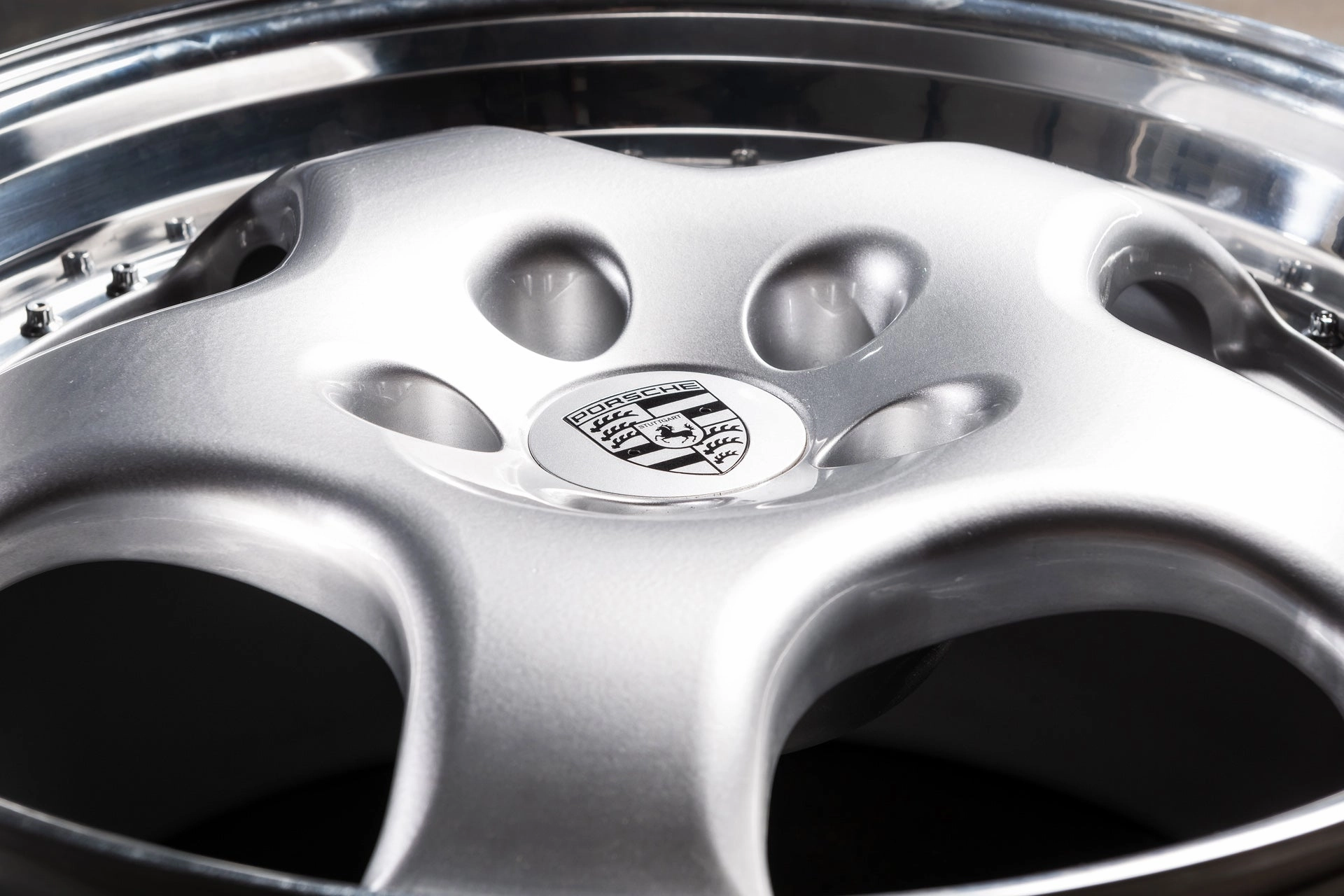 Porsche 911/992 (2019-Present) Cup 1 Remastered 3-Piece Forged Light Alloy Wheels