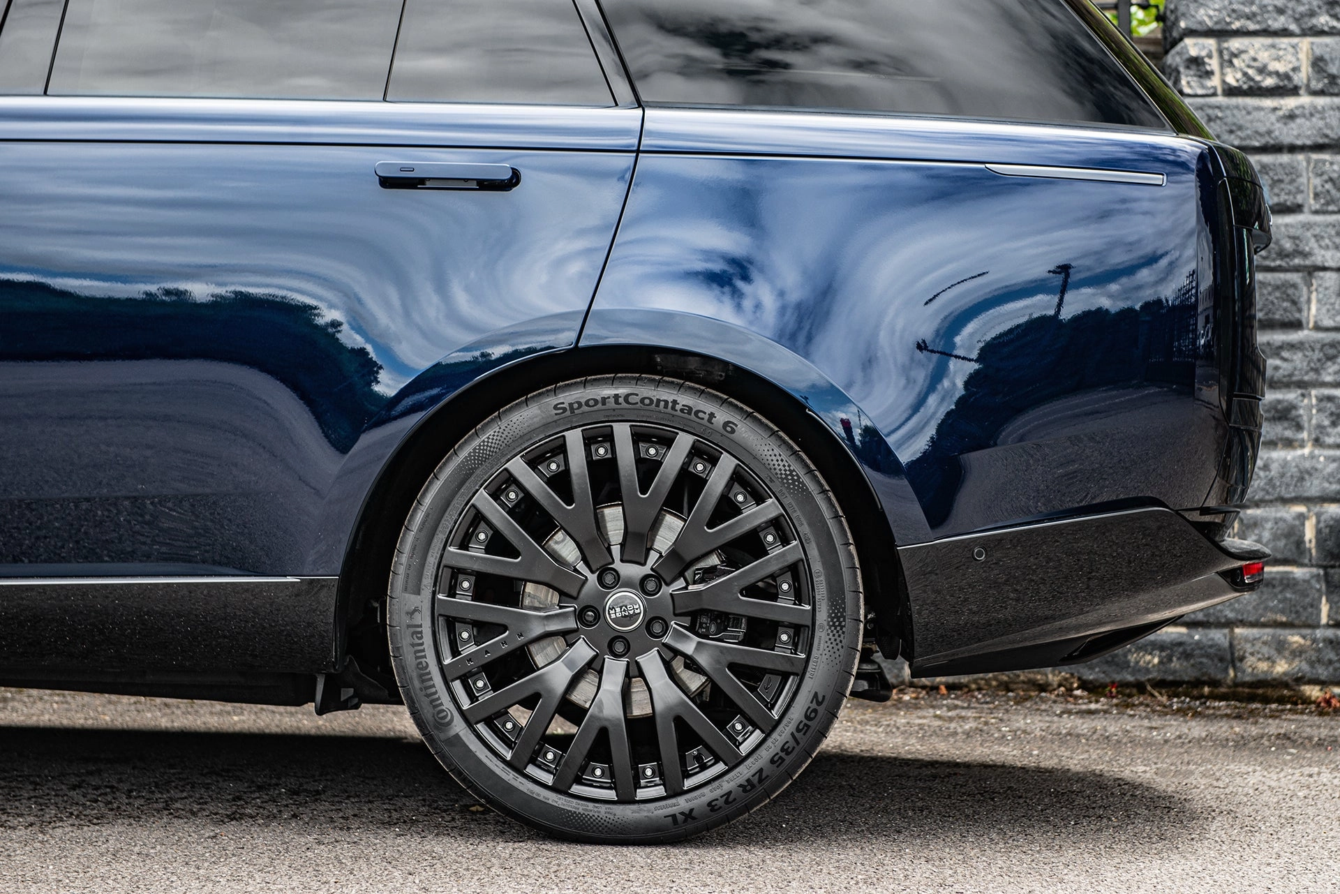 Range Rover Sport (2022-Present) RS-2 Light Alloy Wheels