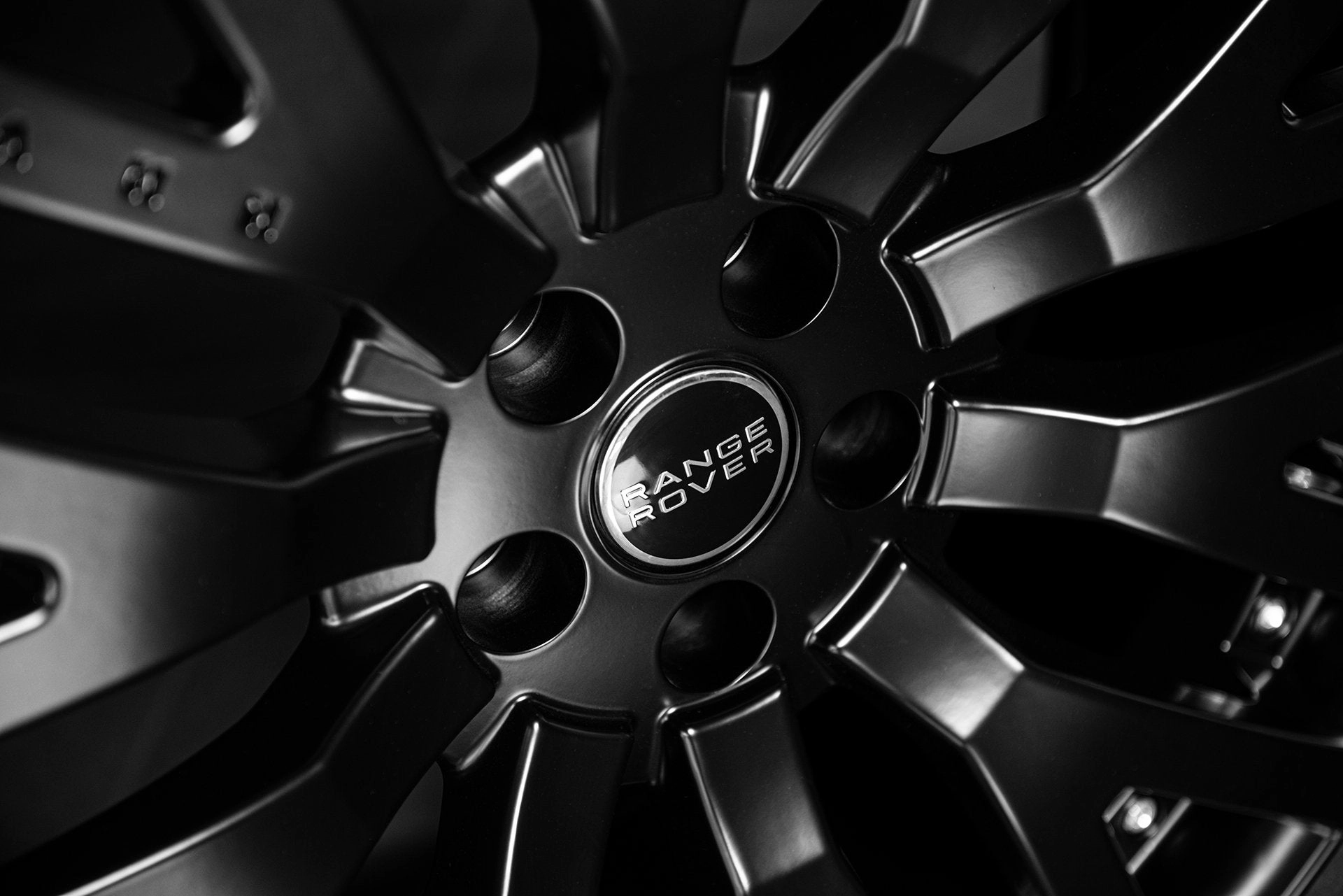 Range Rover Sport (2022-Present) RS-2 Light Alloy Wheels