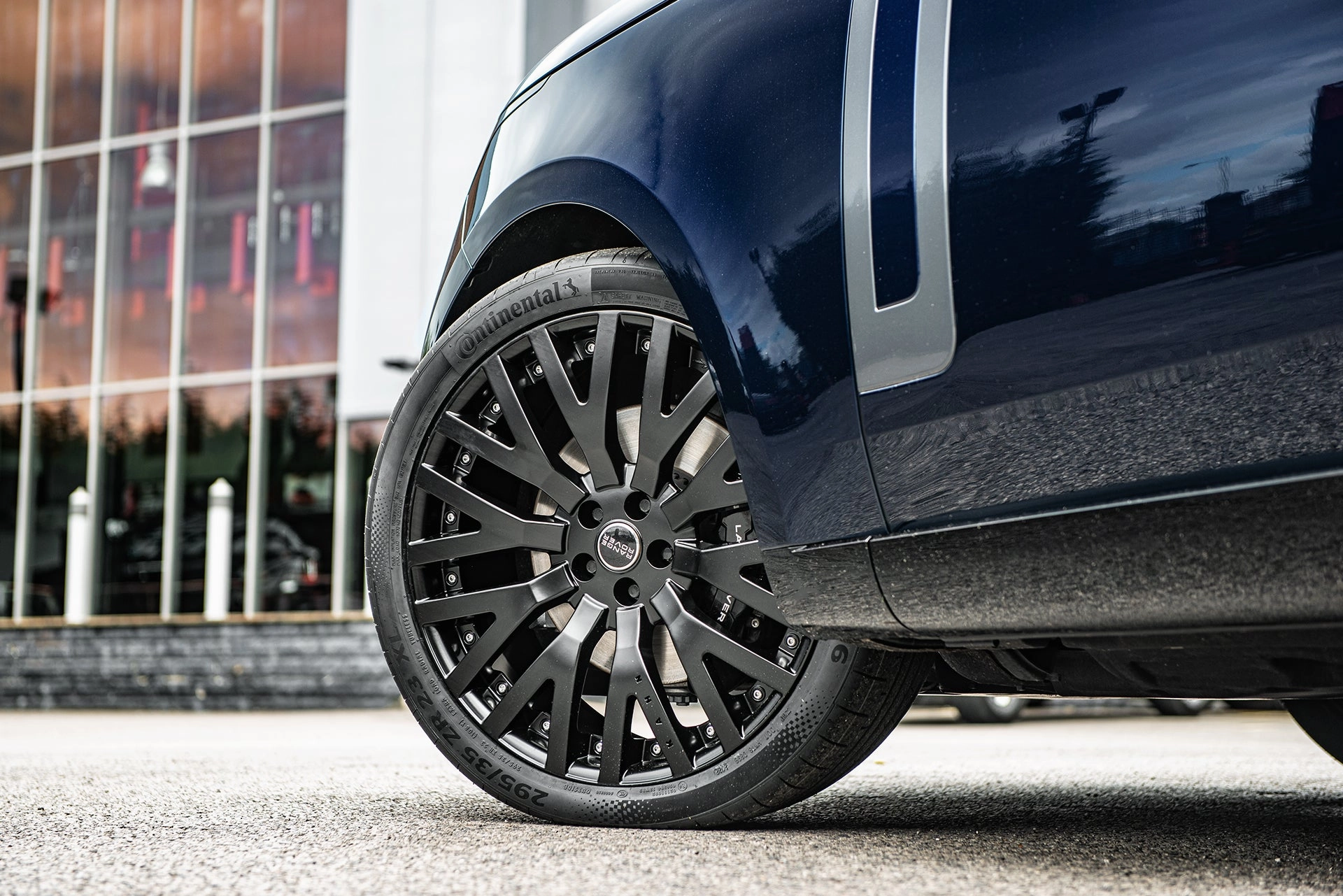 Range Rover Sport (2022-Present) RS-2 Light Alloy Wheels