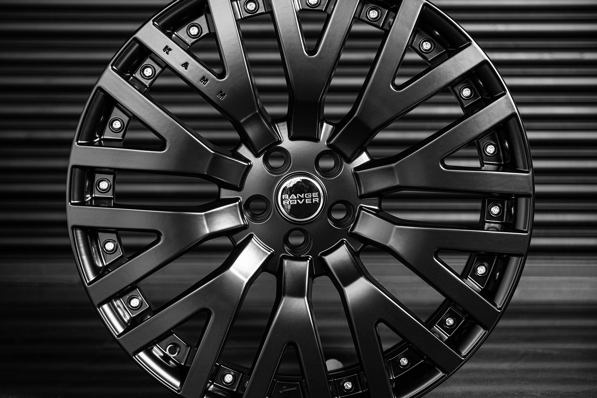 Range Rover Sport (2022-Present) RS-2 Light Alloy Wheels