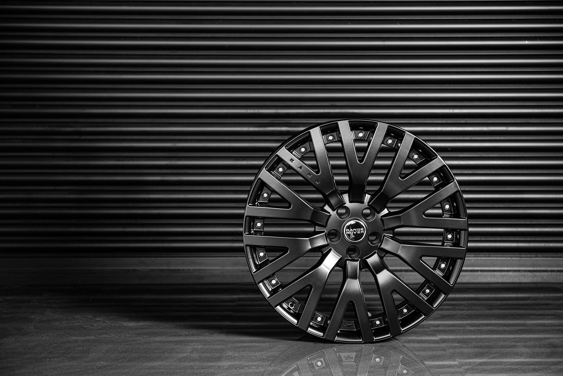 Range Rover Sport (2022-Present) RS-2 Light Alloy Wheels