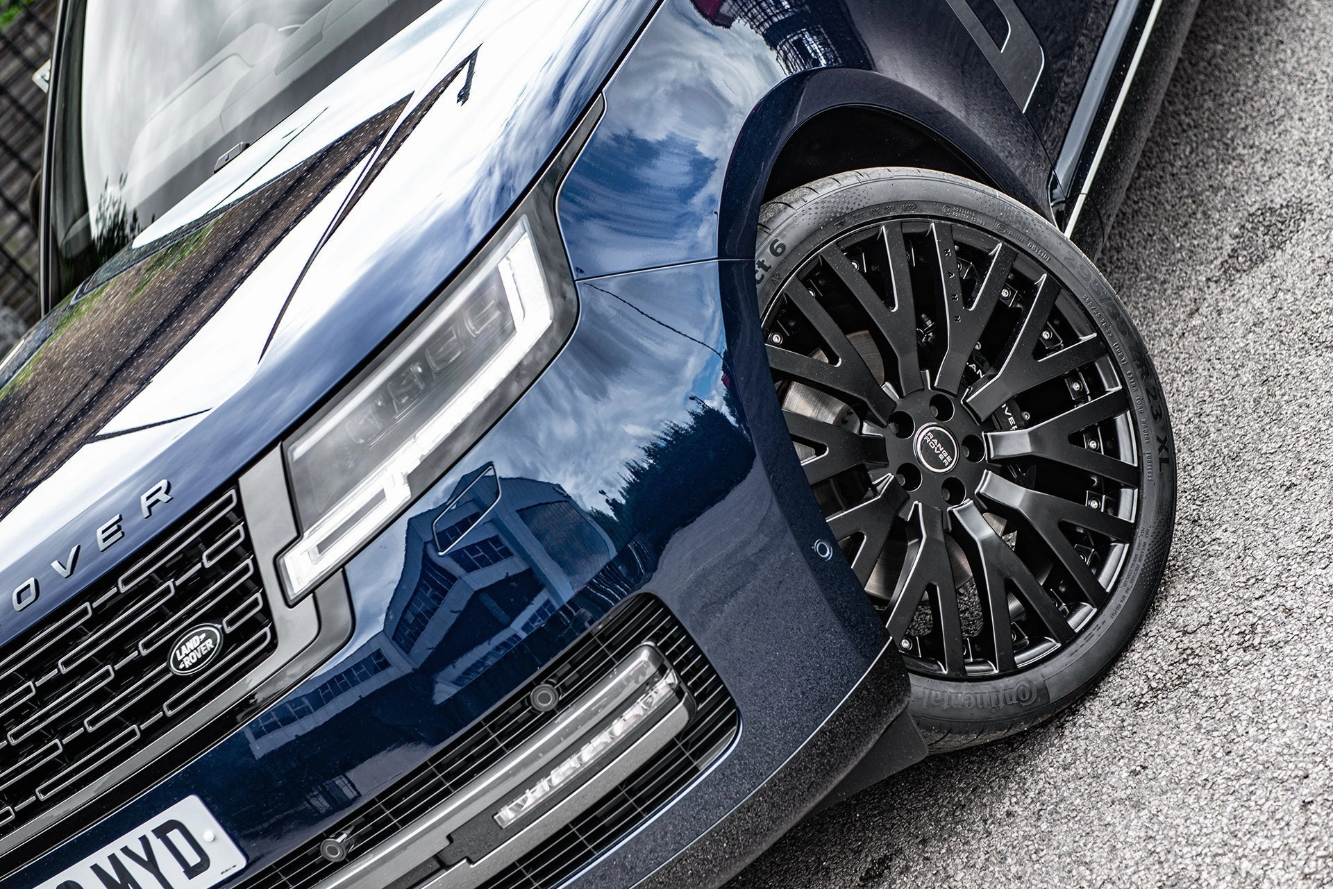 Range Rover Sport (2022-Present) RS-2 Light Alloy Wheels