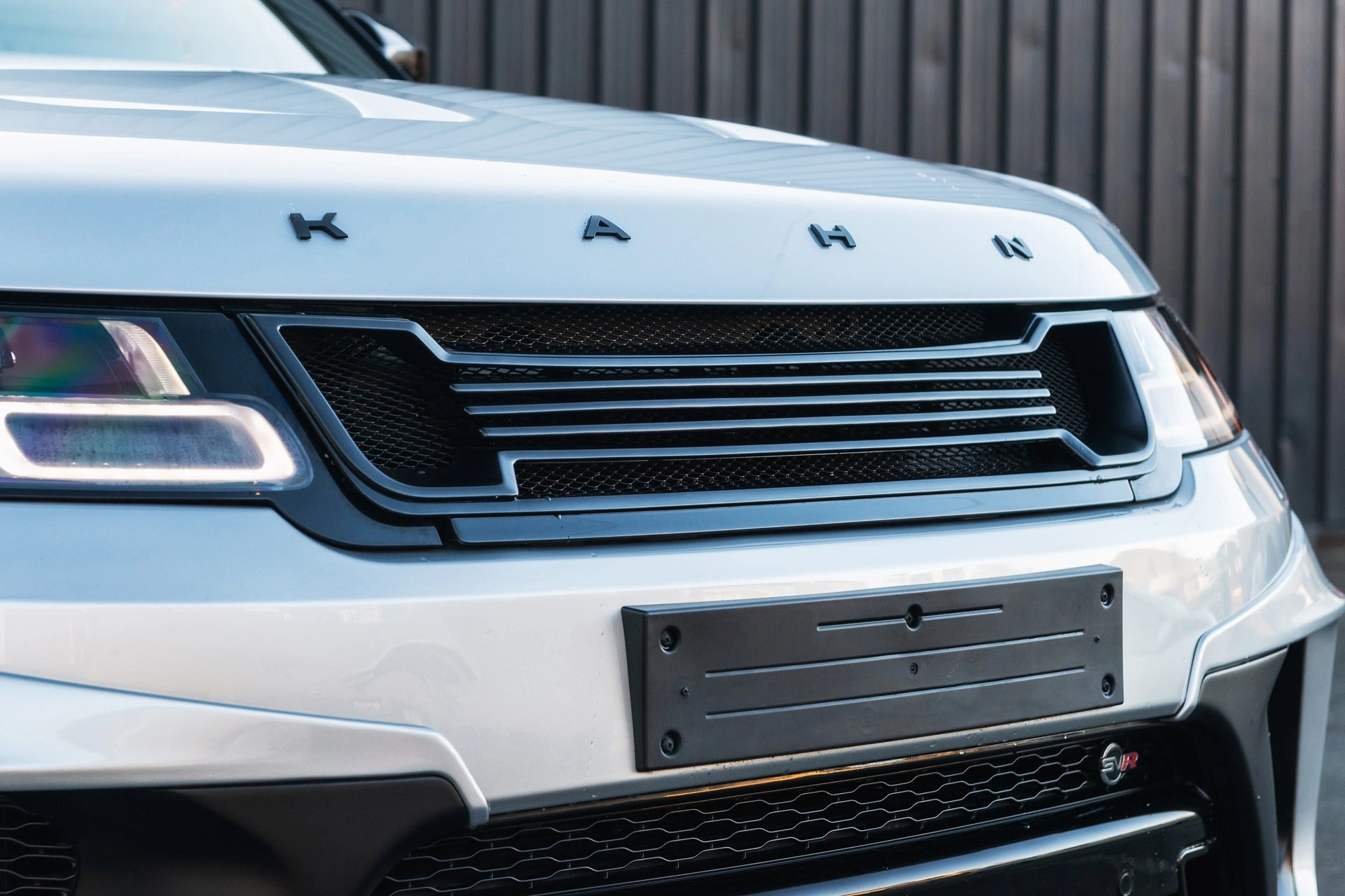 Range Rover Sport SVR Pace car - Silver Exterior