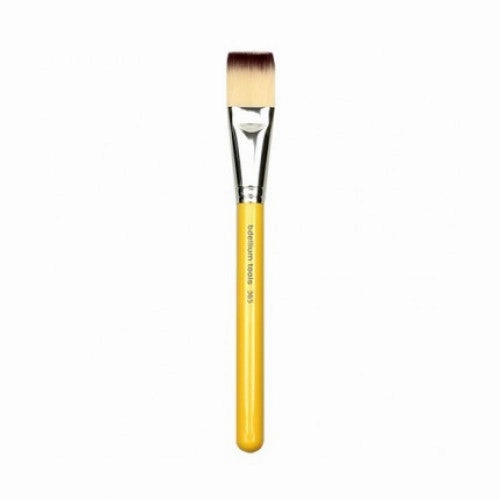 Studio 365 Square Mask Brush