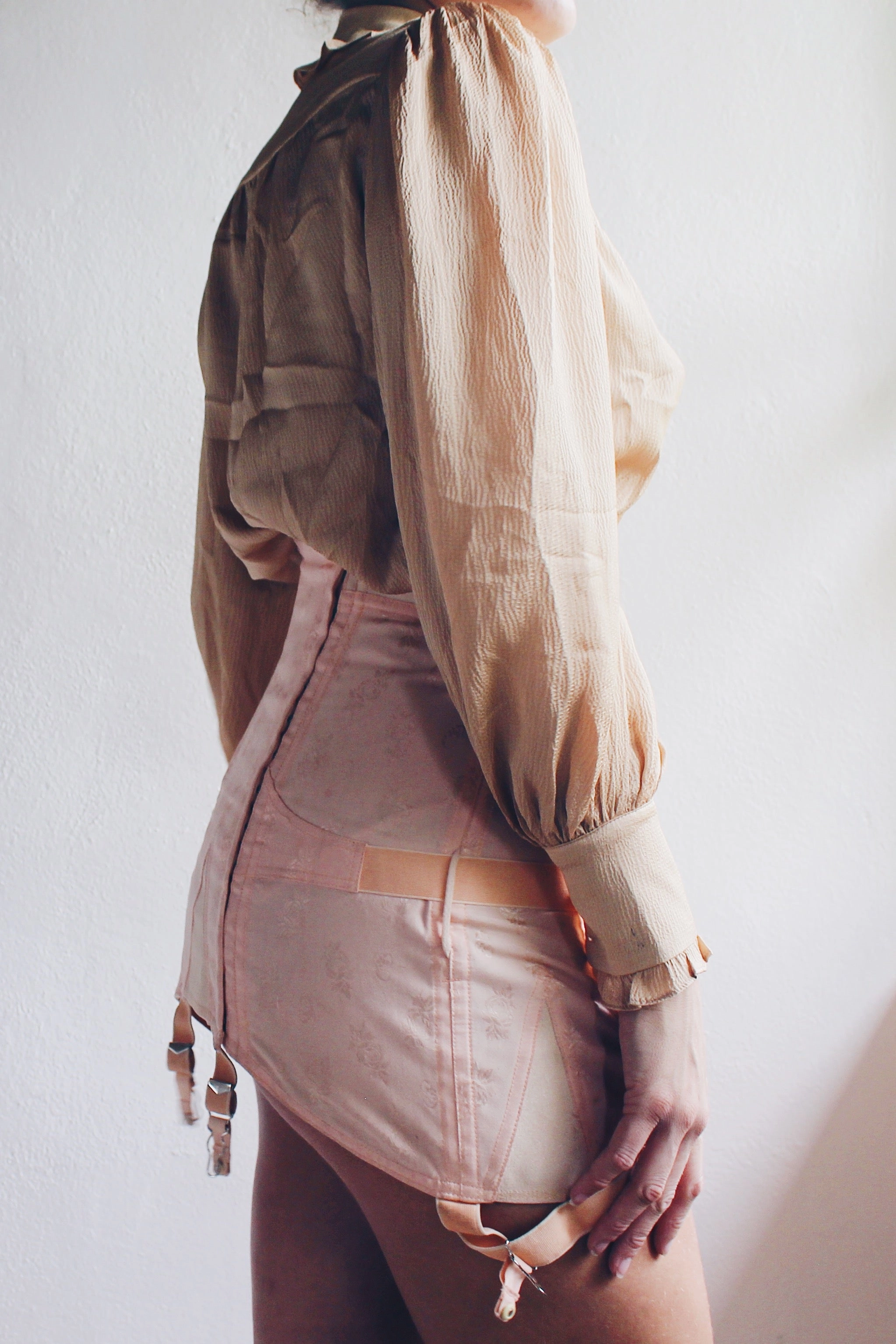 Vintage Peach Victorian Button-Up Blouse - Blush Edwardian Gothic Coquette | Billowy Sleeves Romantic Top