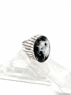 White Buffalo Men's Ring (Size 11)